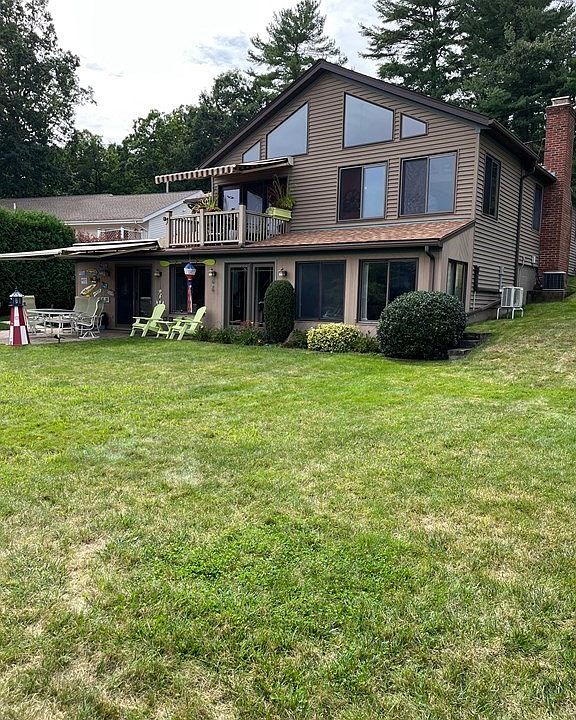 213 Lake Dr, Glocester, RI 02814 Zillow