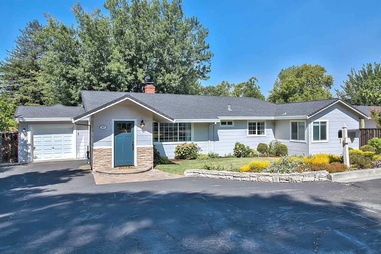 37 Canal Ln photo 1