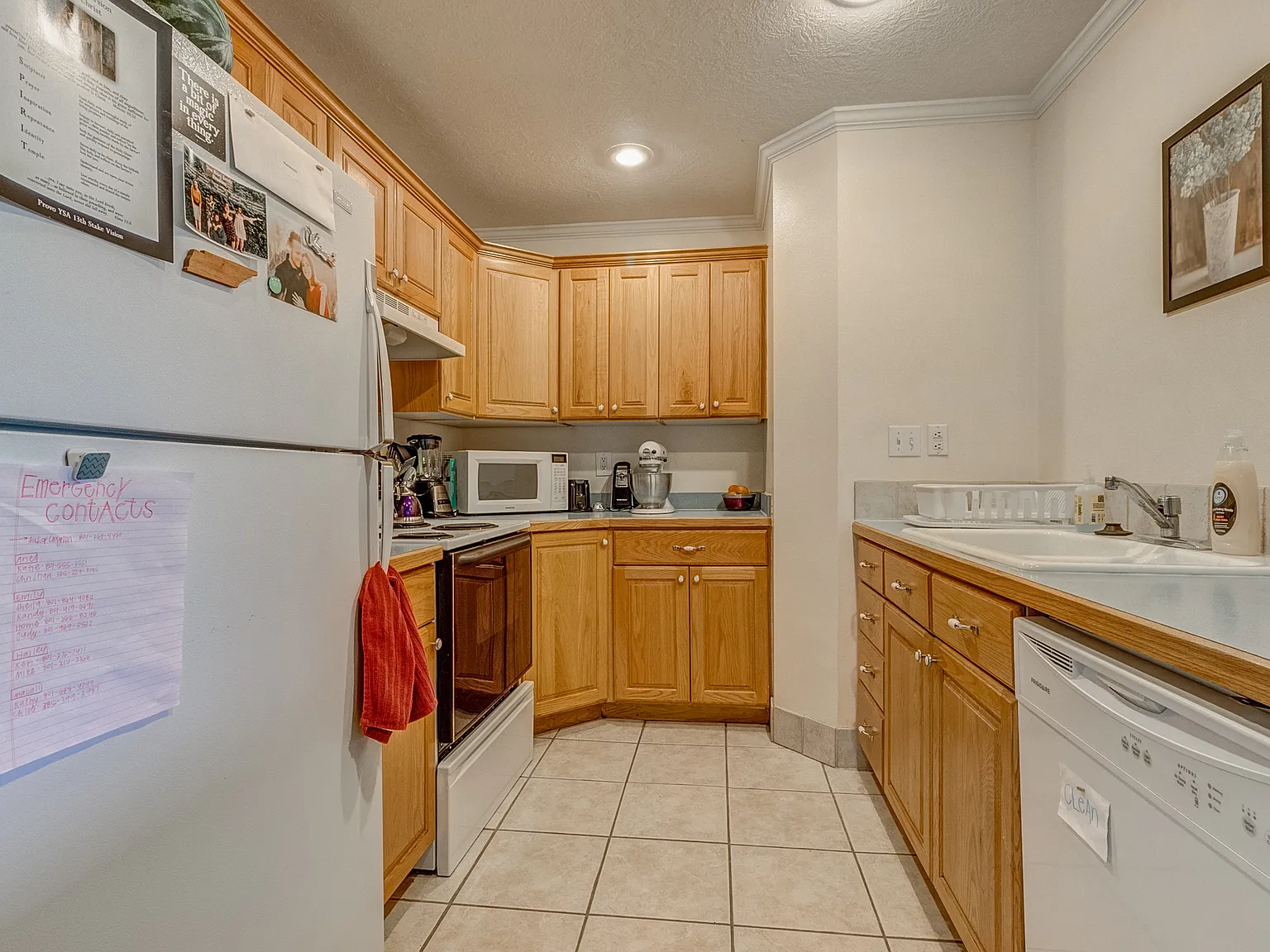 3 bed, 1041 sqft, $455 — Photo 3