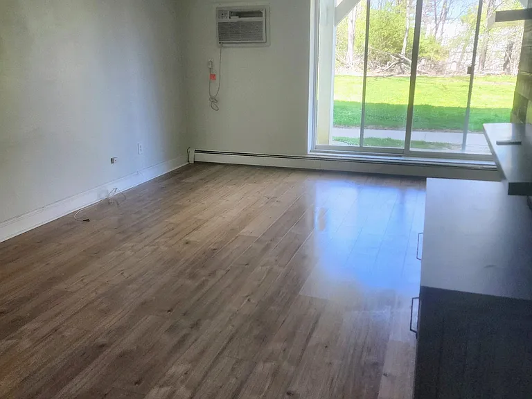 250 Ridge Pike #B43 — Photo 8
