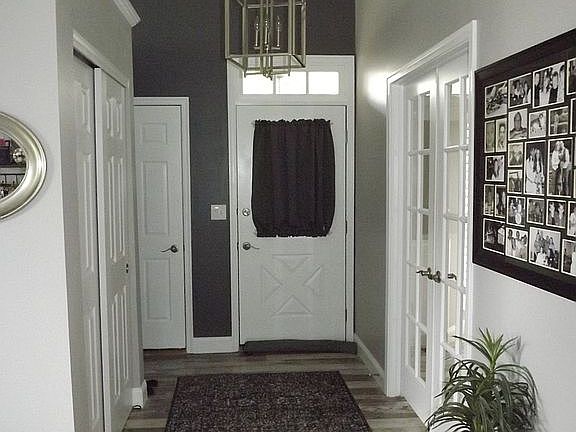 Main Floor Entry Way