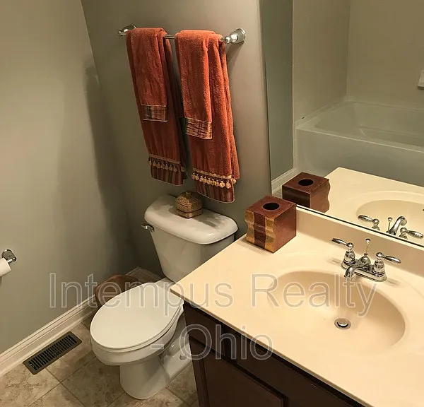 5081 Dinard Way — Photo 33