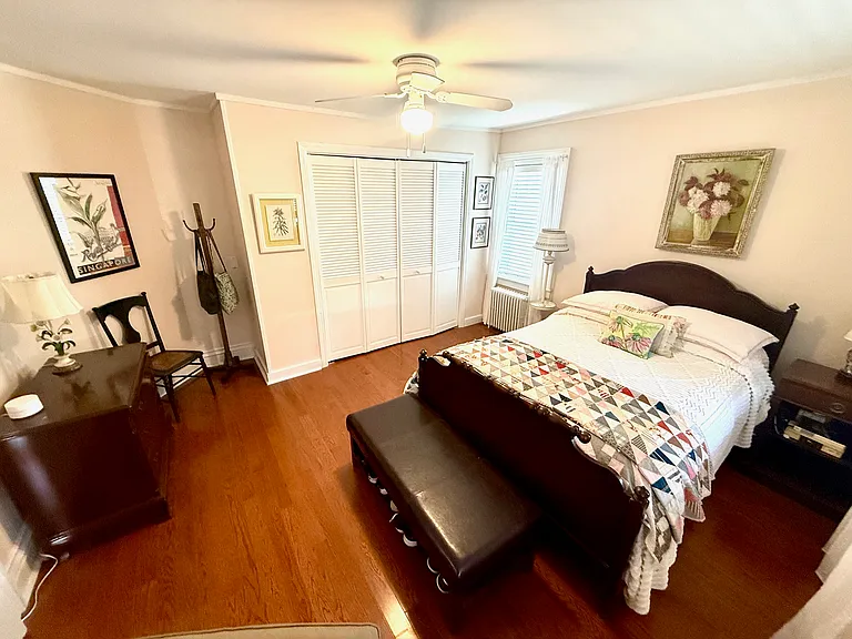 17 Dixon St #1 — Photo 12