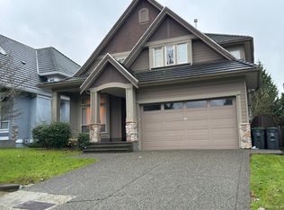 12038 59th Ave, Surrey, BC V3X 3L3