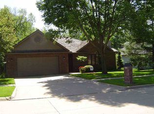 1944 Brown Deer Trl, Coralville, IA 52241