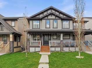 31 E Skyview Ranch Ln NE, Calgary, AB T3N0L9