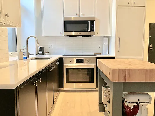 Rented by DelShah Capital LLC | media 57