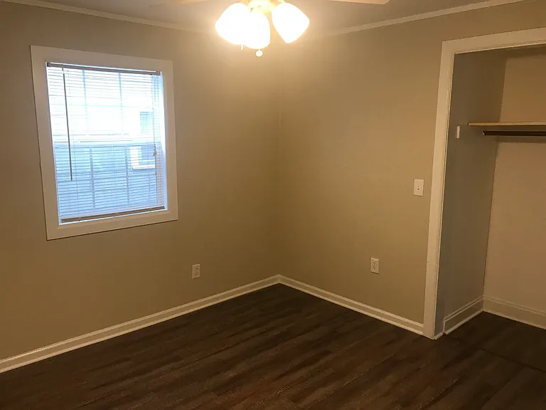 5801 Forest Ave #5801 — Photo 7