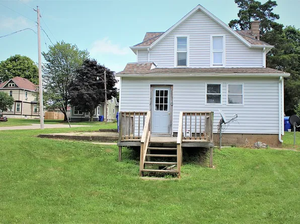 529 Franklin St, Kewanee, IL 61443