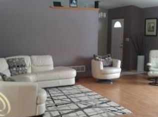 15682 Bak Rd, Van Buren Township, MI 48111