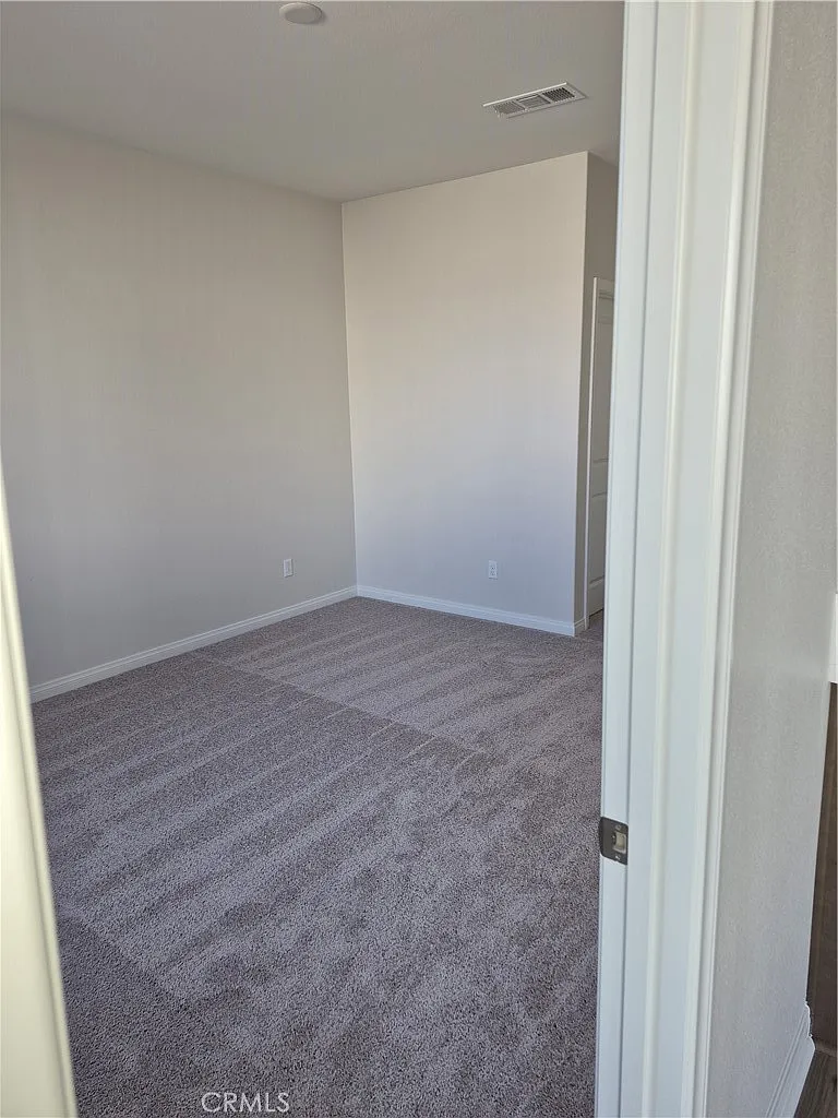 6 bed, 4.5 bath, 130 sqft, $1,500 — Photo 4