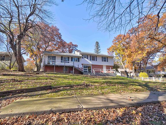 2nd image of 24 Orchard Ln