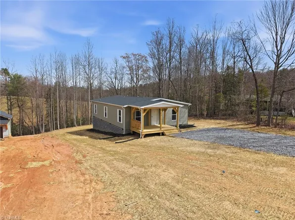 253 Ridge Top Rd, North Wilkesboro, NC 28659