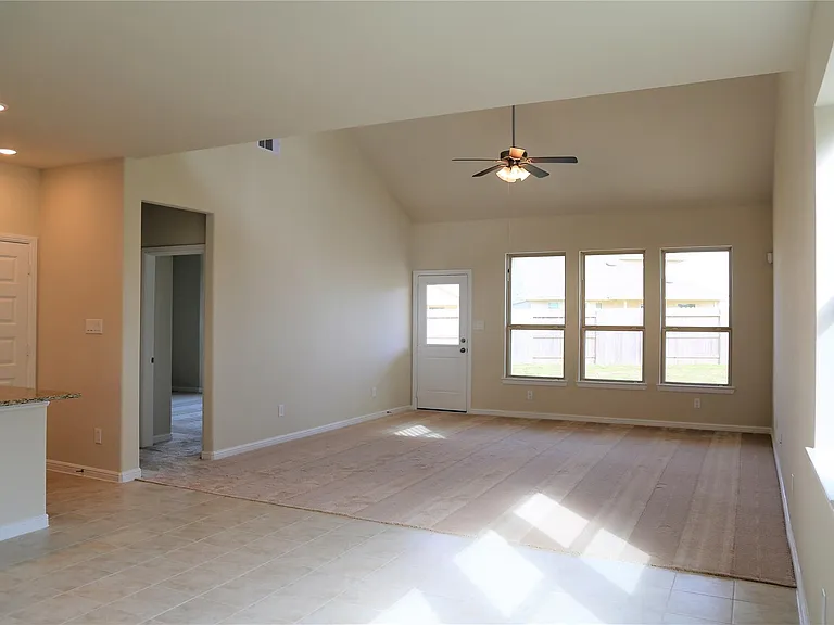 8139 Fairfield Manor Way — Photo 13