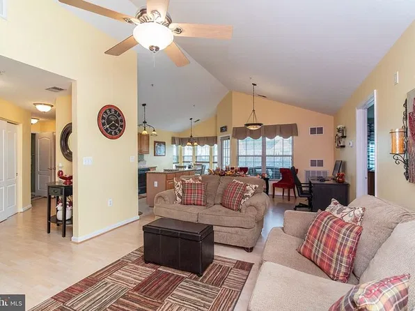 1406 Bonnett Pl #206, Bel Air, MD 21015