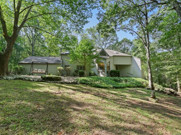 352 Good Hill Rd