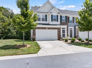 2586 Norman Isle Dr, Denver, NC 28037