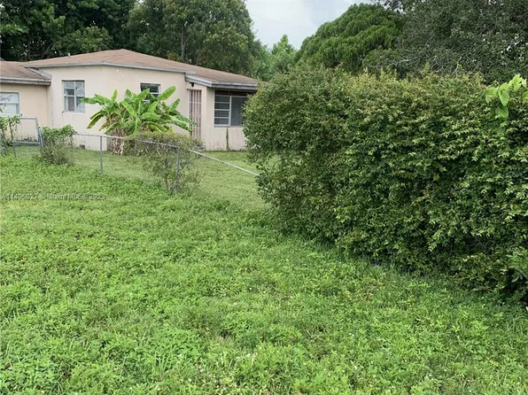 1818 NW 49th St, Miami, FL 33142