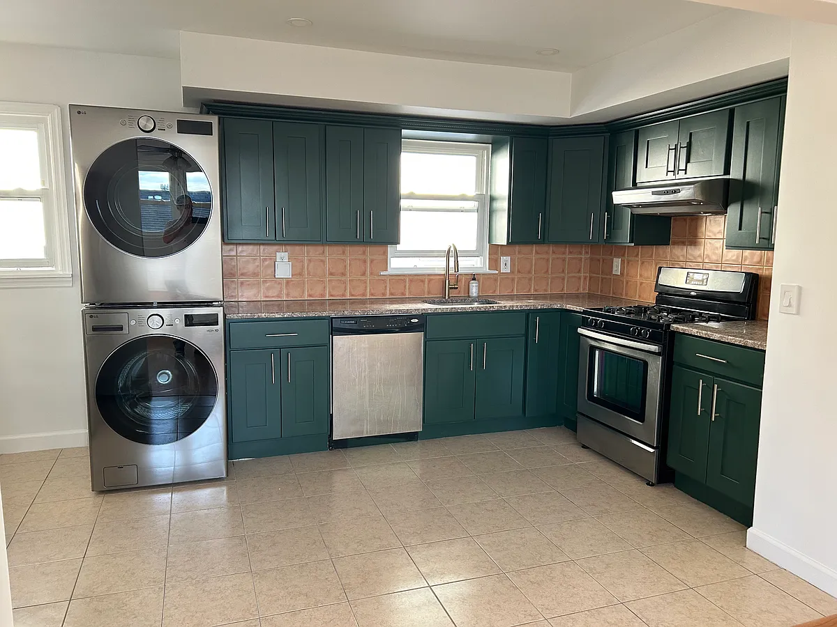 Building Photo - 1614 74th St #2