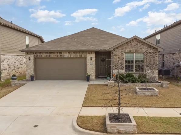 5604 Portola Ln, Roanoke, TX 76208