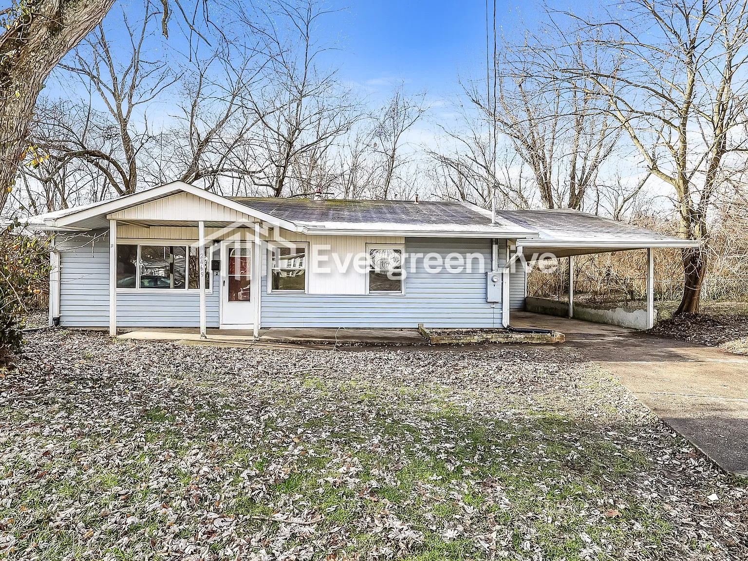 3 bed, 1.0 bath, 1073 sqft, $1,445 — Photo 2