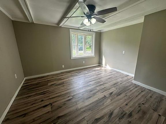 5th image of 1305 S 15th St