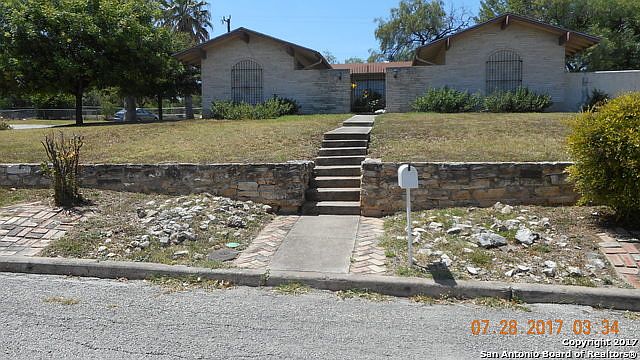 1st image of 7003 Farrow Pl