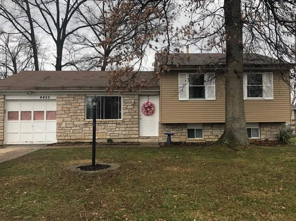 4455 Schoolhouse Rd, Batavia, OH 45103