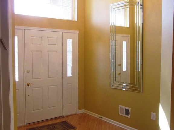 2nd image of 60 Turnberry Dr