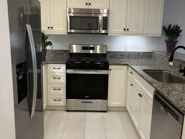 3605 E Anaheim St Unit 311, Long Beach, CA 90804