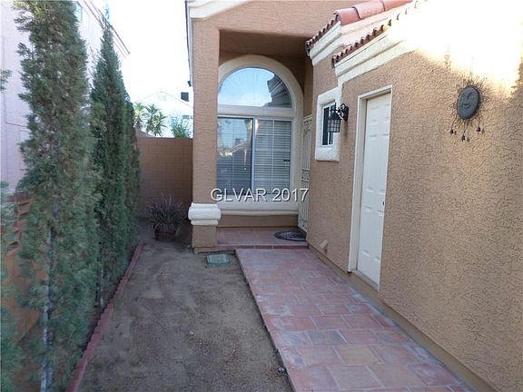3rd image of 6528 Orchid Hill Cir