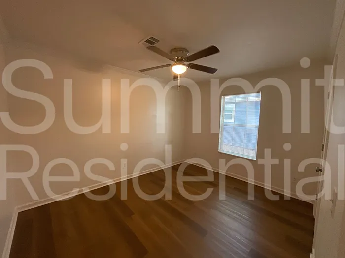 651 Langston Dr SW — Photo 15