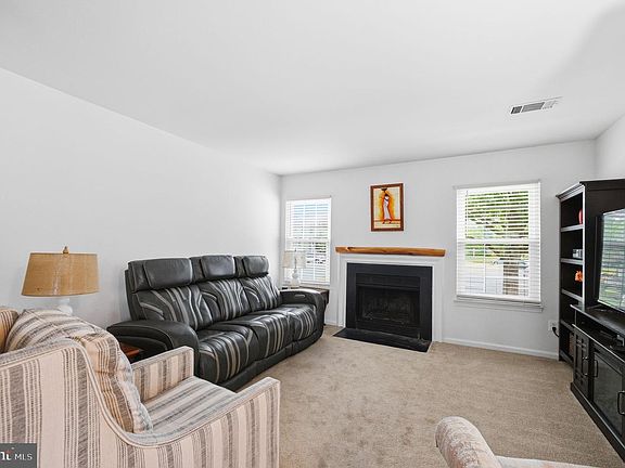 4th image of 11021 Sentry Ridge Rd