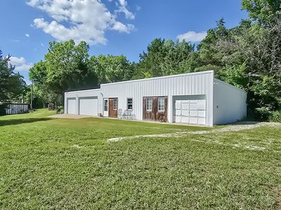 24163 County Road 308, Pittsburg, MO, 65724