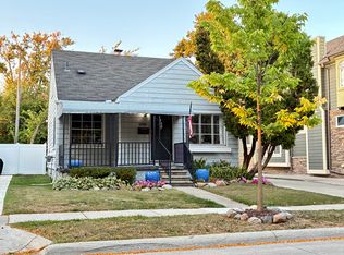 1169 Webster St, Birmingham, MI 48009