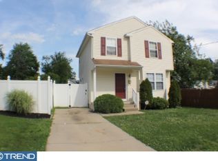 8226 Eden Ln, Pennsauken, NJ 08110