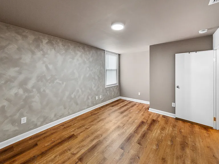 497 Broadway #101 — Photo 11