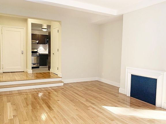 4th image of 400 E 57th St APT 2L