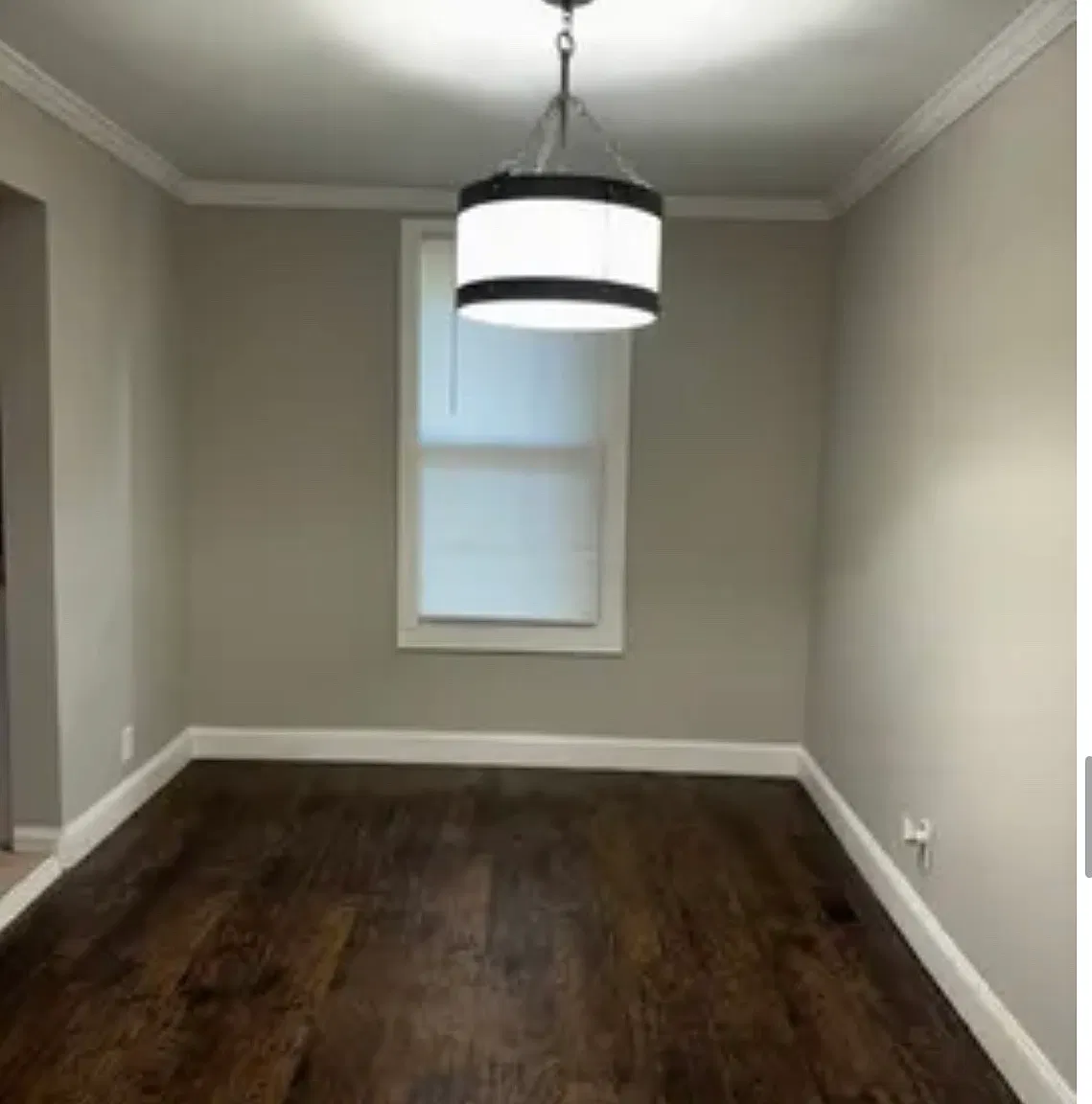3 bed, 1336 sqft, $2,200 — Photo 3