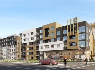 Aurum, Irvine, CA 92614