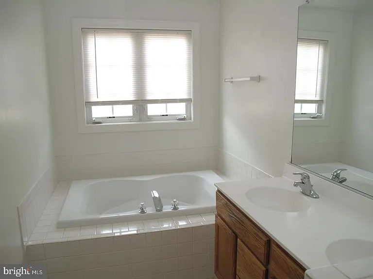 8176 Skelton Cir — Photo 12