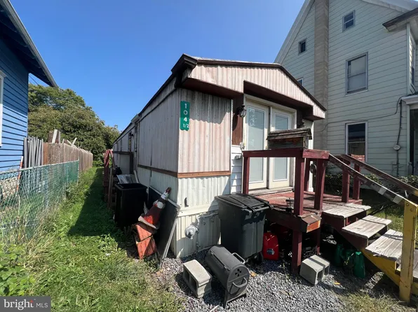 104 Ross Ave, New Cumberland, PA 17070