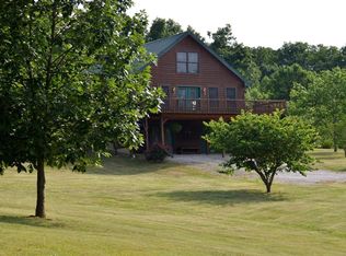 1005 Round Mountain Rd, Irvine, KY 40336