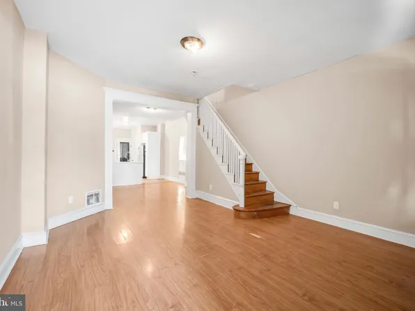 1713 S 58th St, Philadelphia, PA 19143