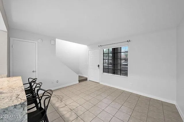 E Belleview Pl — Photo 49