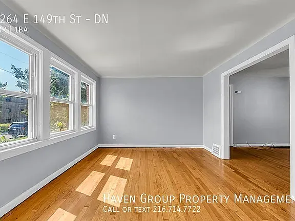 3264 E 149th St #1 — Photo 5