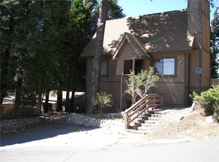 22010 Mockingbird Ln, Cedarpines Park, CA 92322