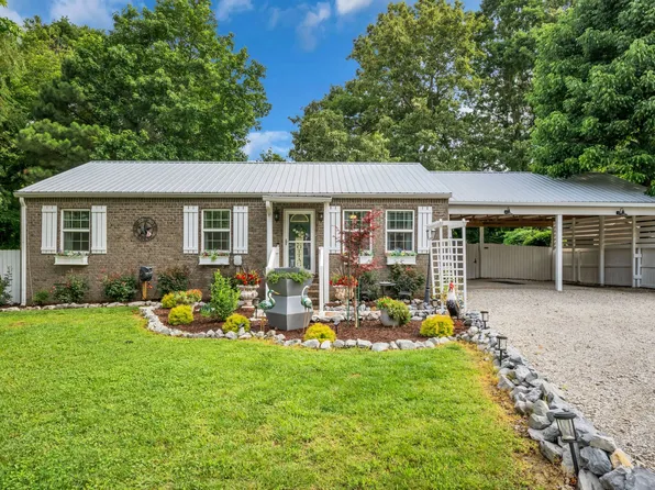 173 Ravenwood Cir, Dickson, TN 37055