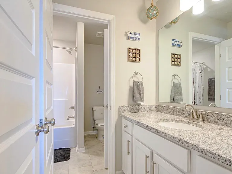 Jack-n-Jill bathroom vanity #2