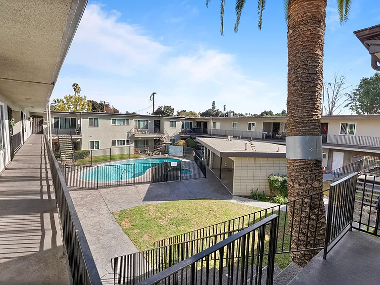 MAGNOLIA WEST APARTMENTS- RIVERSIDE, CA — Photo 17